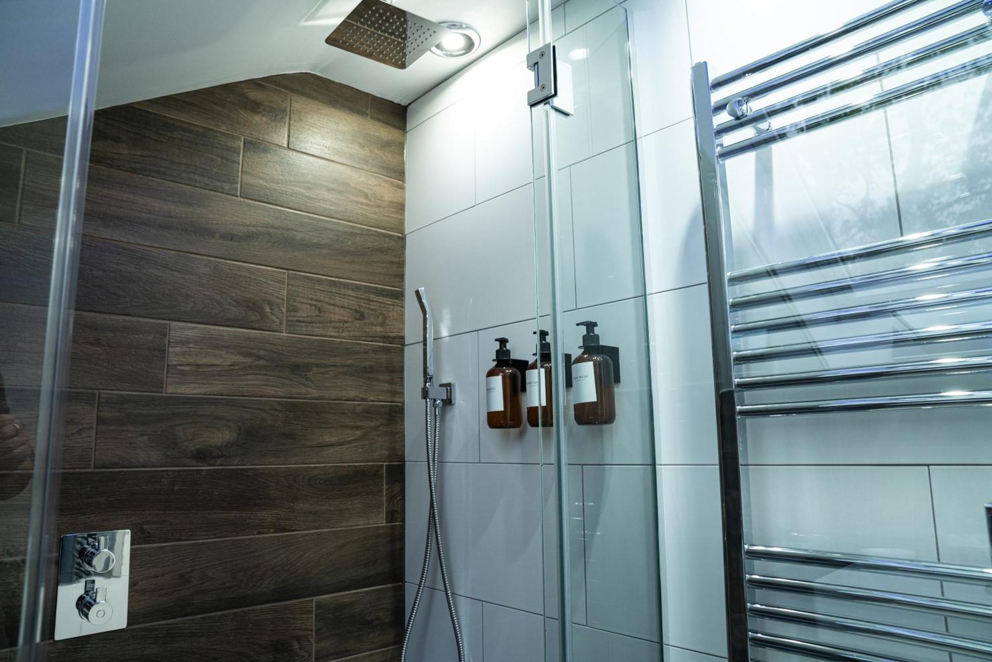Chestnut Retreat A Stunning Annex Apartment Ossett Exteriör bild